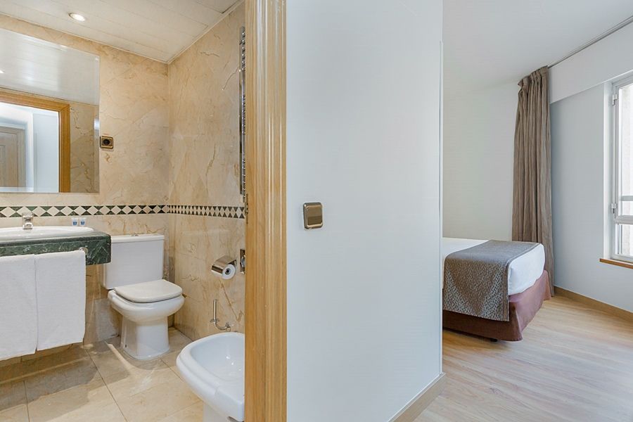 Apartamentos Leganitos Мадрид Екстер'єр фото