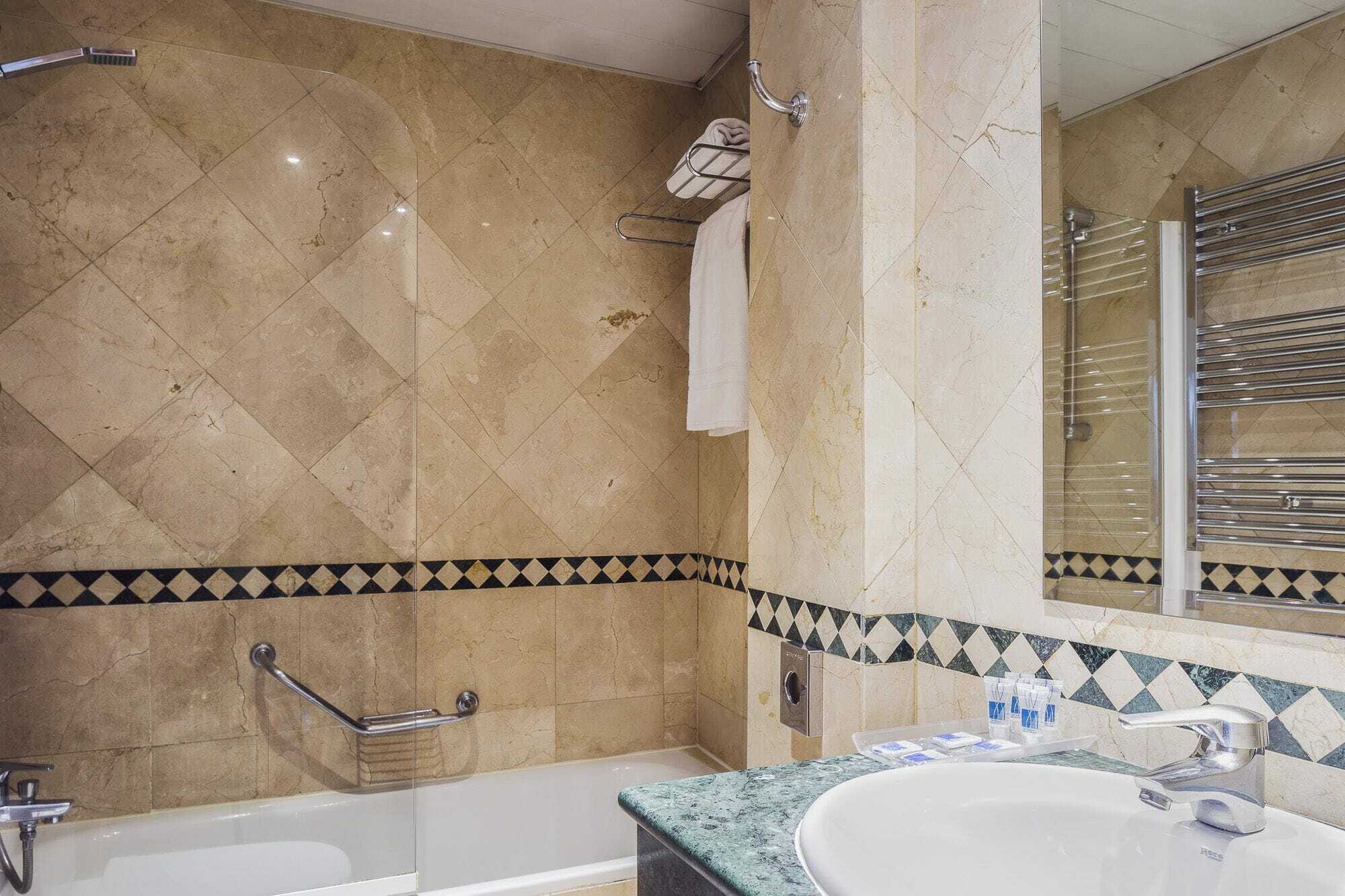 Apartamentos Leganitos Мадрид Екстер'єр фото